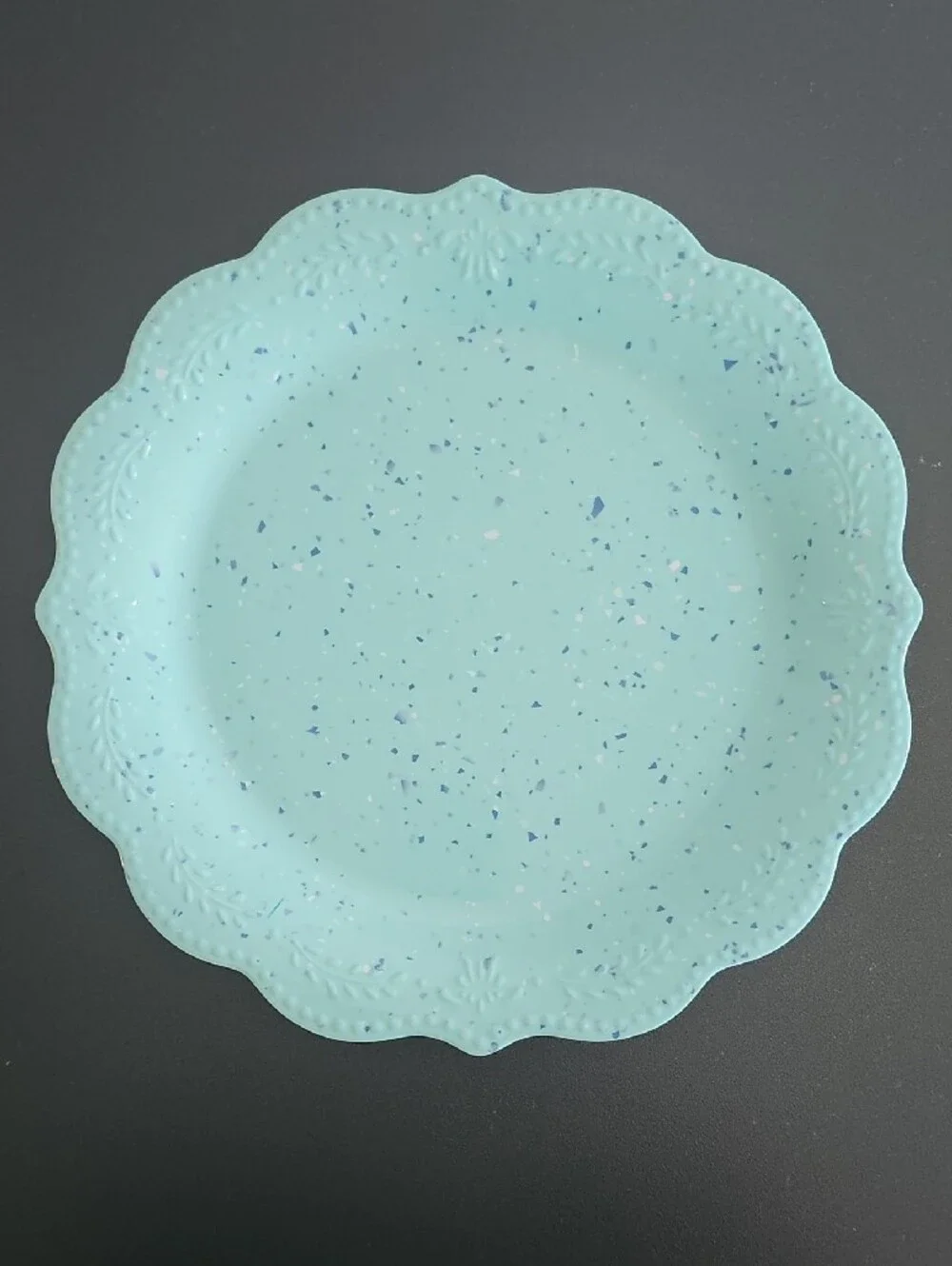 4 Pioneer Woman Melamine Dinner Plates Aqua